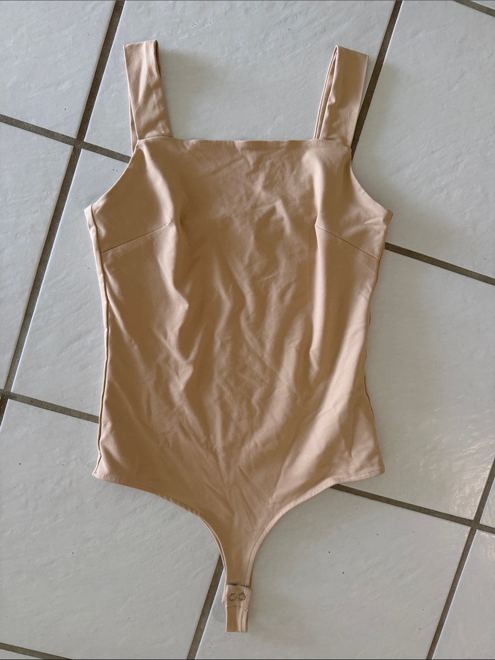 ReoRia Nude Beige Square Neck Bodysuit